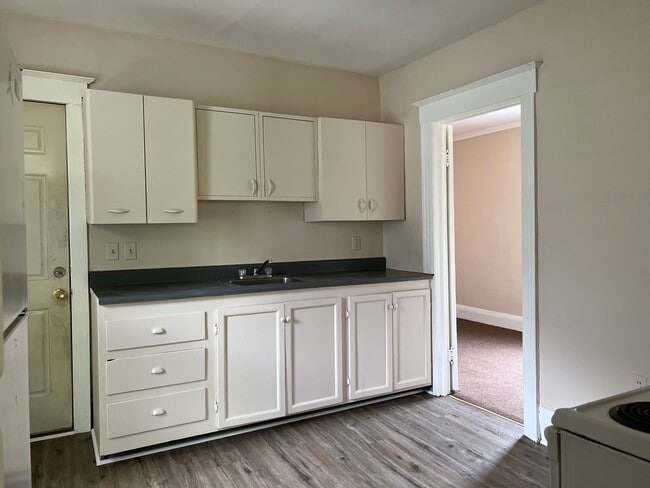 Photo - 64-66 Lincoln Ave Unit 66 - UP