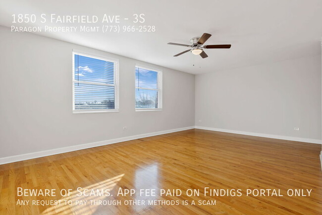 Photo - 1850 S Fairfield Ave Apartamento Unidad 3S