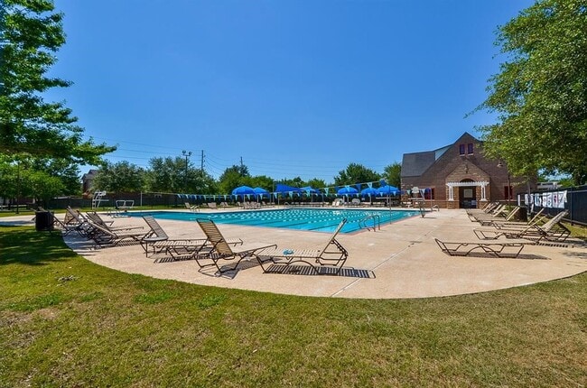 Photo - 6314 Columbia Falls Ln