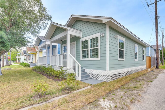 Photo - 1208 26th St Unidad ID1385812P