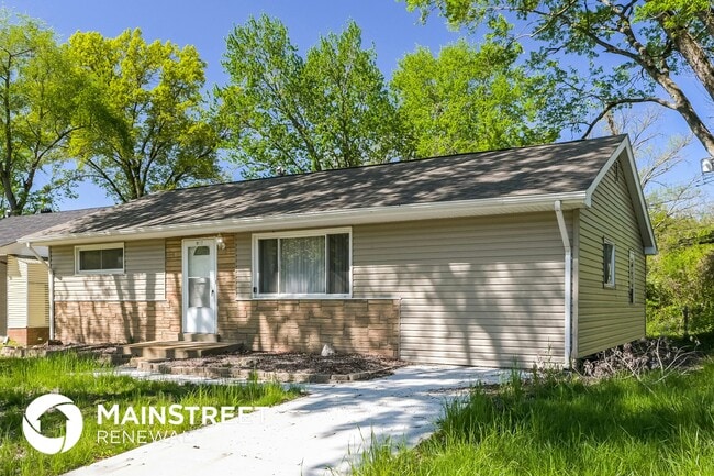 10117 Crown Point Dr
