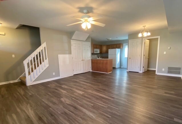 Photo - Somerset Court