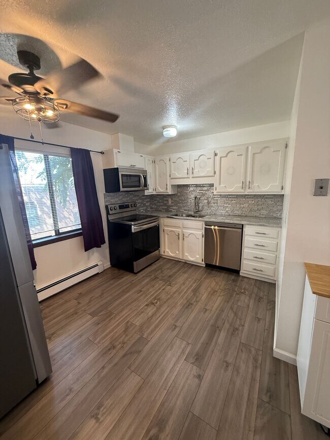 2718 Galisteo Ct