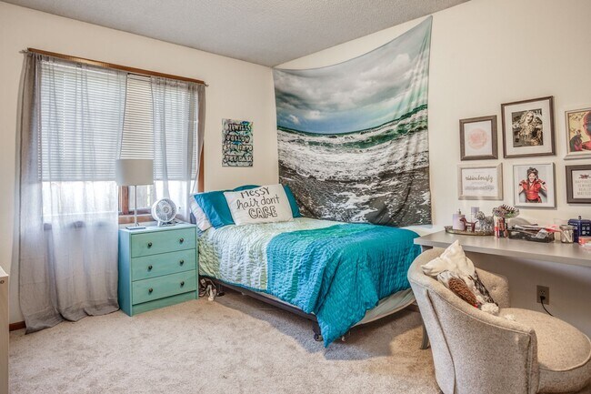 Photo - 900-902 SE 9th Avenue Apartment Unit 900