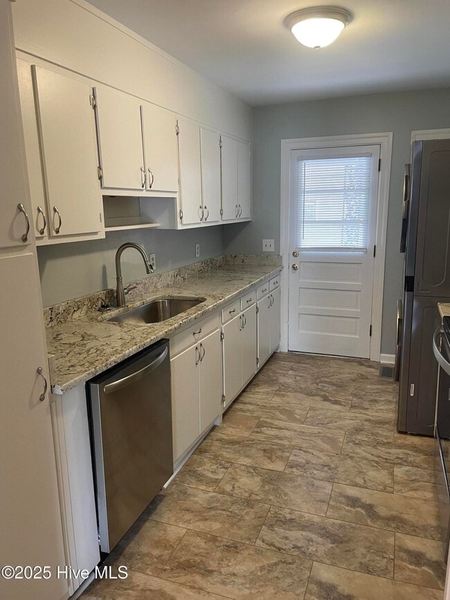 Photo - 115 Stancill Dr