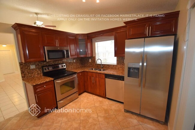 Photo - 14056 Langley Pl