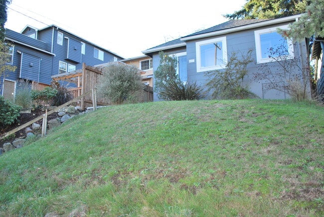 Photo - 6027 6th Ave NE