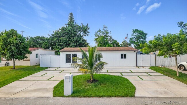 6135 NW 24th Ct