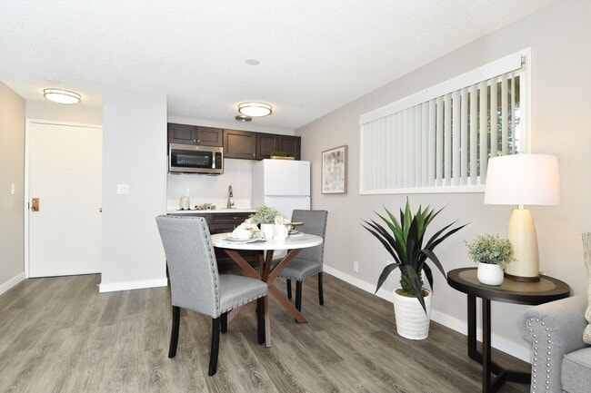 Photo - Parkview Apartments