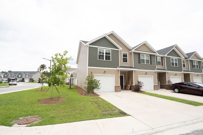 Photo - 481 Governor Treutlen Cir
