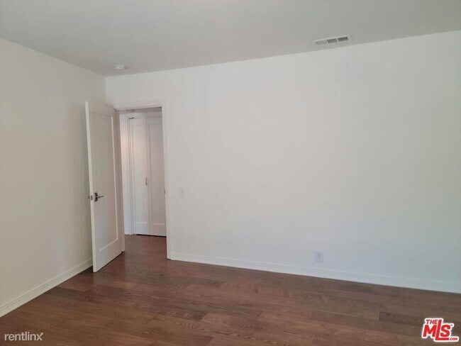 Photo - 2 br, 1.5 bath House - 259 Grace Dr