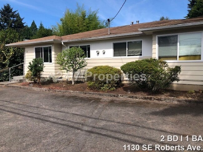 Building Photo - 2024-1130MF Unit 1130