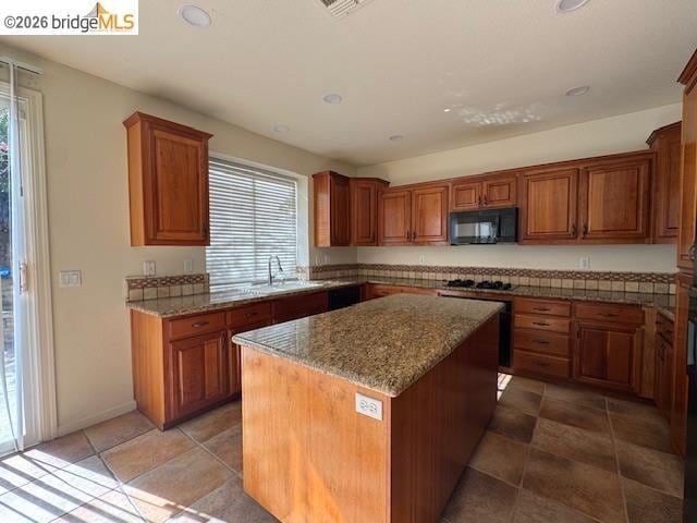 Photo - 4053 Galenez Way