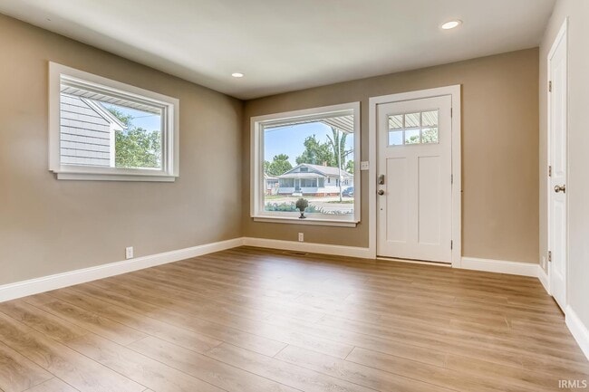 Photo - 2161 Washington Ave