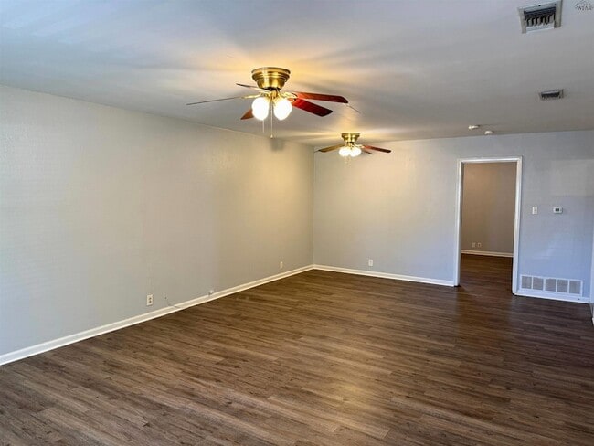 Photo - 3208 Kenesaw Ave