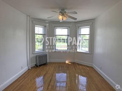 Building Photo - 2 bedroom in Boston MA 02215 Rental