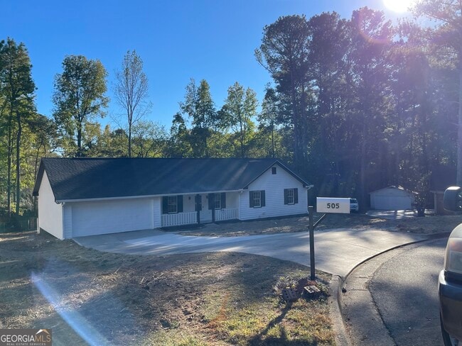 Photo - 505 Ironwood Ct SE