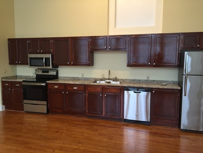 Photo - 715 Sherman St Unidad 6