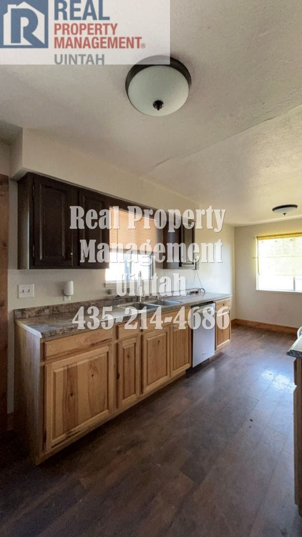 Photo - Charming 3 Bedroom 1 Bathroom Horse Property