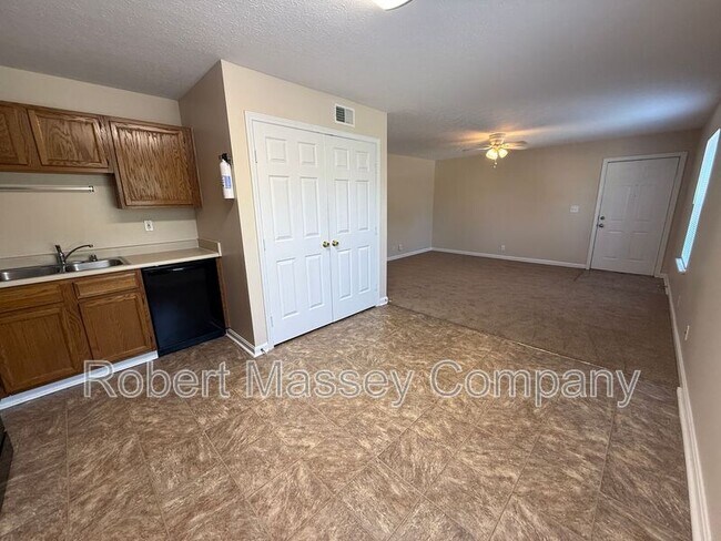 Photo - 7907 Canonero Way Unit A