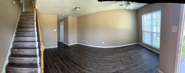 Photo - 21477 W Wallis Dr