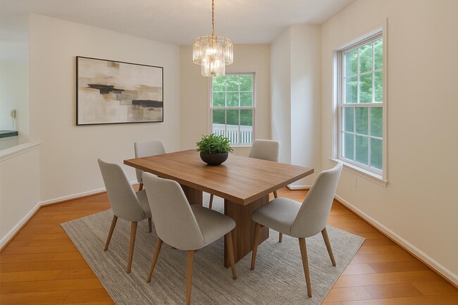 Photo - 1310 Grandview Ct