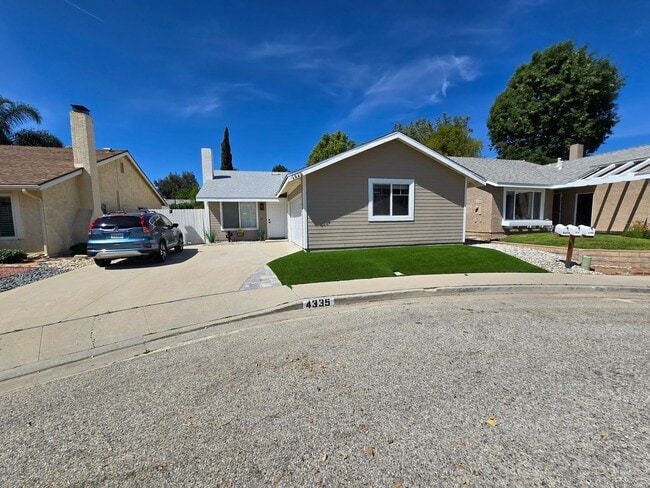 Building Photo - Updated - one story home in Moorpark's desirable Peach Hill neighborhood