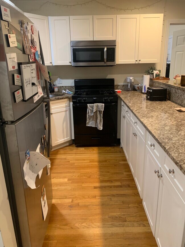 Photo - 328 Saint Paul St Unit 4