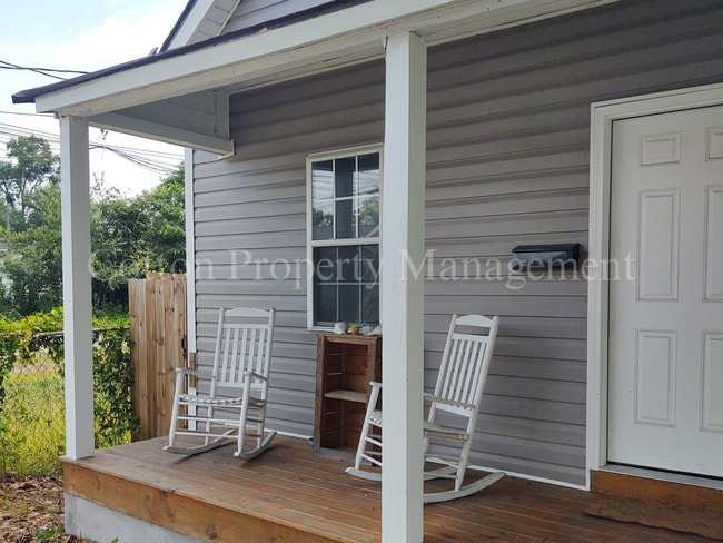 Photo - 719 S 8th St