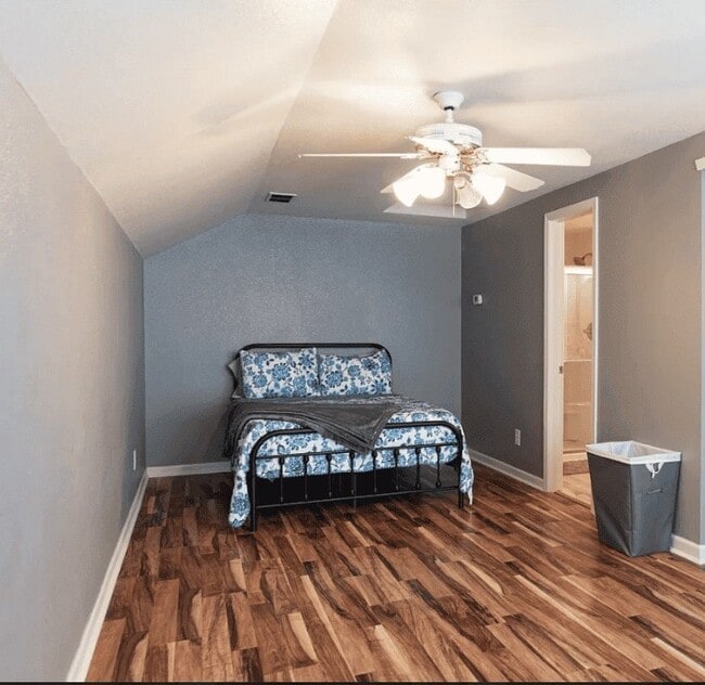 Photo - 3867 Ebert Rd