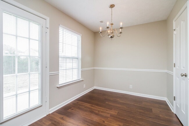 Photo - 3040 Herman B Rader Dr