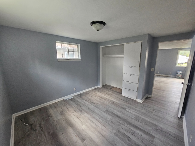 Photo - 260 Cooper St