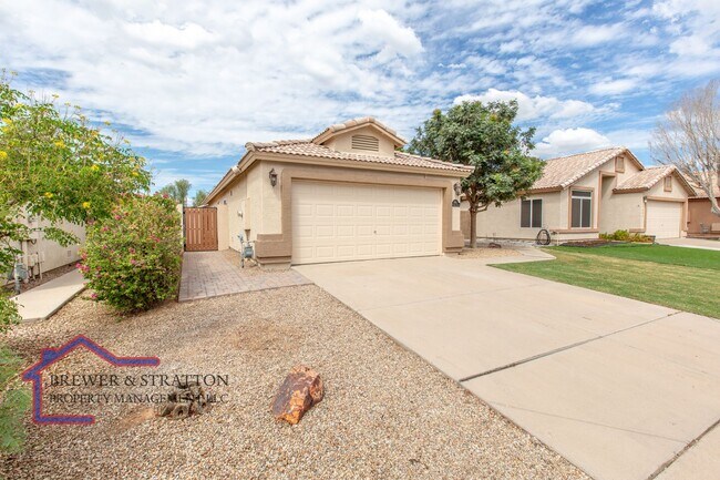 Photo - 4962 E Holmes Ave