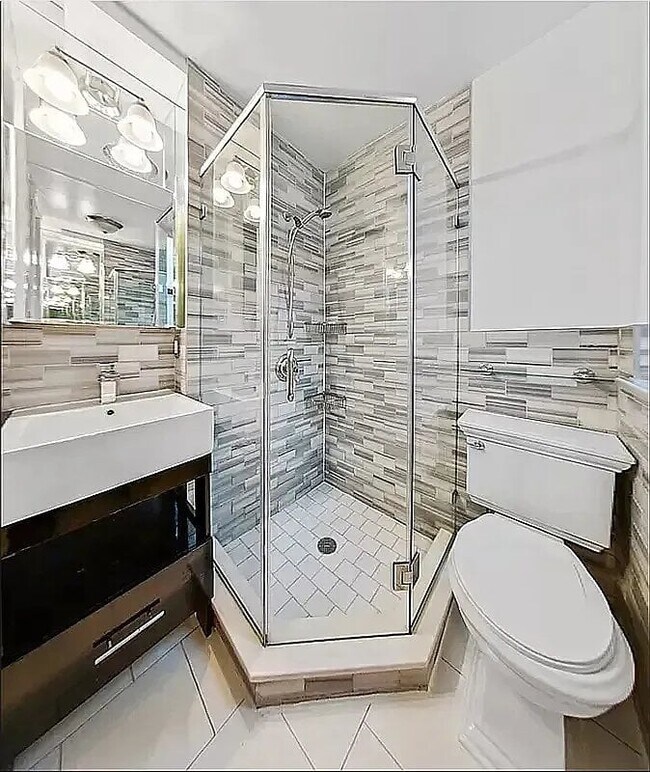 Photo - 200 Stanton St Unit 4