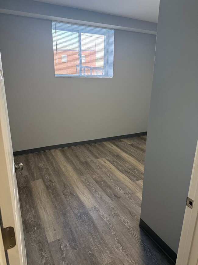Photo - Mayflower Apartments Unit Apt 820C