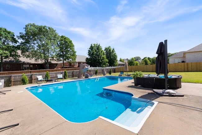 Photo - 37 Cypress Creek Dr