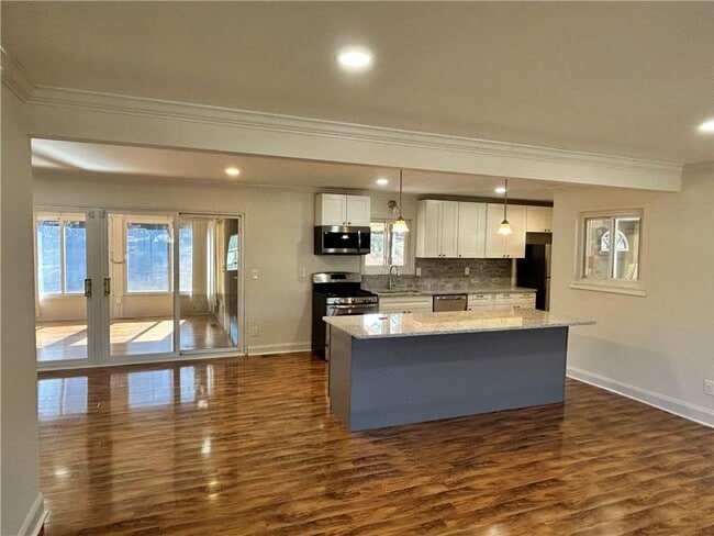 Photo - 4642 Elmherst Dr