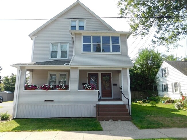 Building Photo - 67-69-69 Angeline St Unit 2 Rental