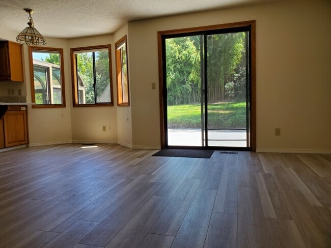 Photo - 13250 SE 127th Ave