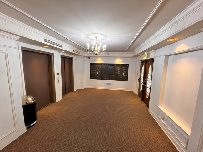 Photo - 123 N Locust St Unit 502