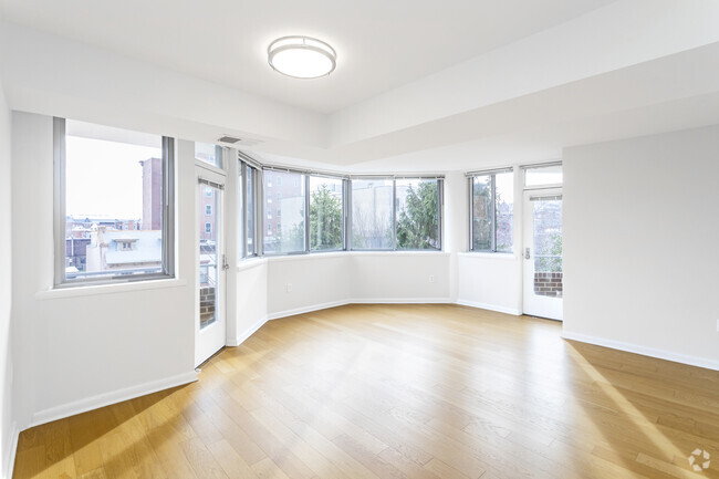 2 BR, 2 BA - 975 SF - The Mondrian Rental