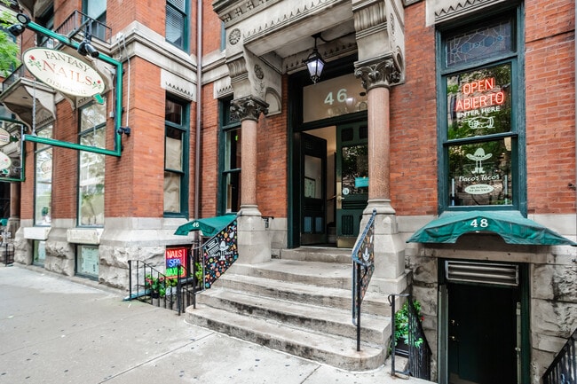 Photo - 42 E Chicago Ave