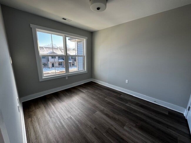15 Villa Ct