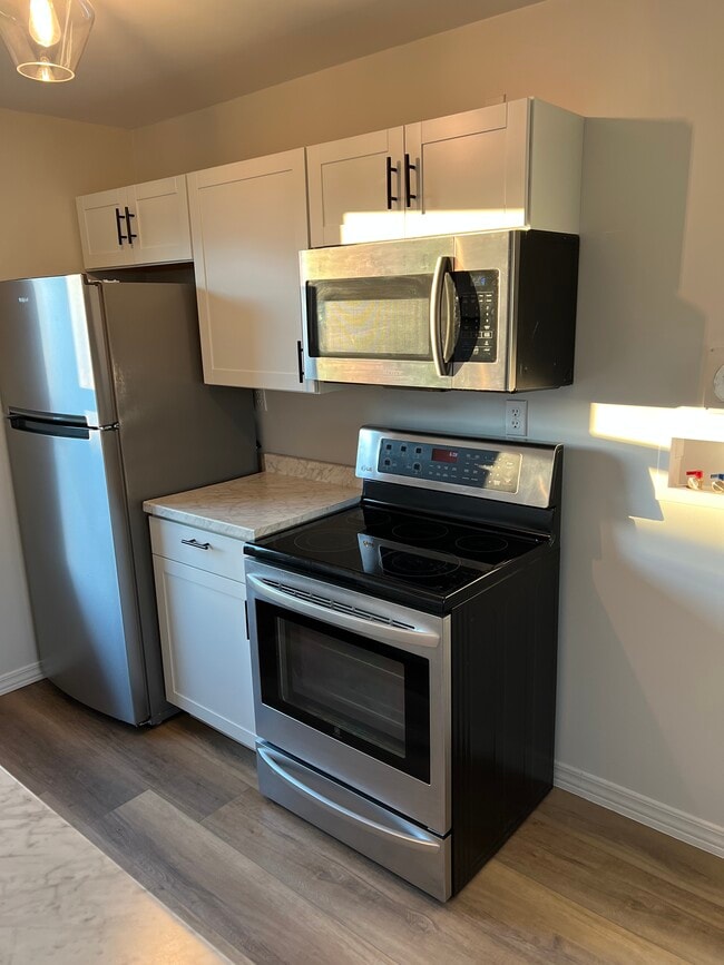 Photo - 1916 Beech St Unit A1