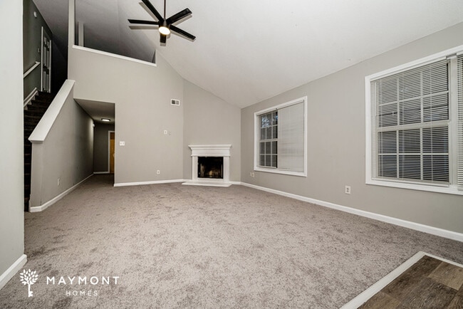 Photo - 6957 Mahonia Pl