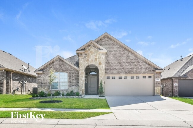 Building Photo - 808 Fredericktown Rd