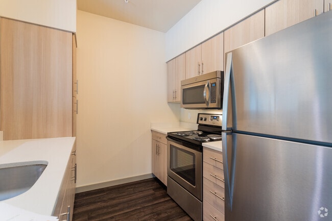 2BR,2BA-898SF