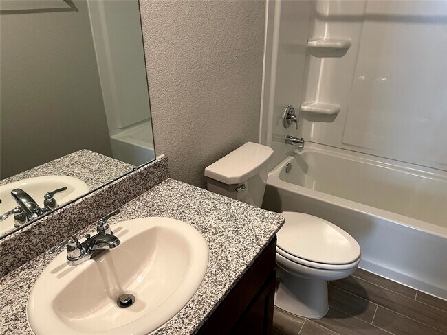 Photo - 25439 Northpark Lake Dr