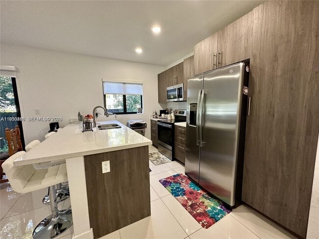 Photo - 306 NW 11th Ct