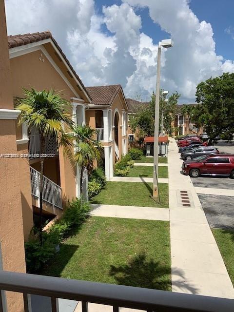 Photo - 7100 NW 177th St Unidad 202-14